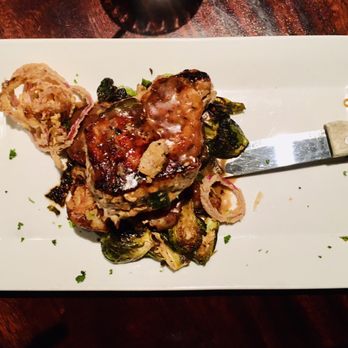 No Frill Bar and Grill - Pork chop - Wine Bars Near Me - Virginia Beach, Virginia