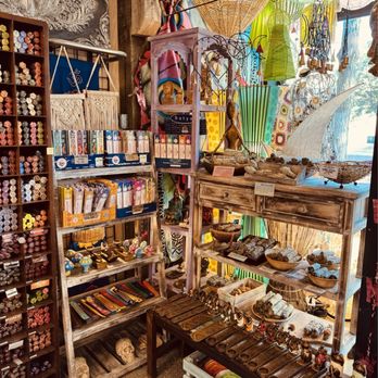 Art Gecko - Beautiful selection. - Jewelry Near Me - Madison, Wisconsin