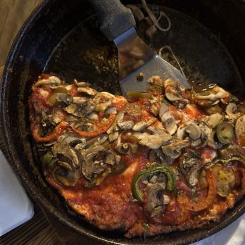 Pequod's Pizza - 10" Small Pan Pizza - Pizza Near Me - Chicago, Illinois