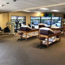 Golden Bear Physical Therapy Sports Injury Center