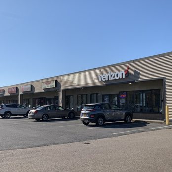 Verizon - Verizon Millis MA Store - Mobile Phones Near Me - Millis, Massachusetts Verizon - Verizon Millis MA Store - Mobile Phones Near Me - Millis, Massachusetts