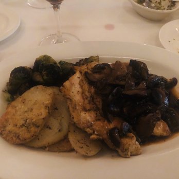 L'Opera - Chicken Marsala - Italian Near Me - Long Beach, California L'Opera - Chicken Marsala - Italian Near Me - Long Beach, California