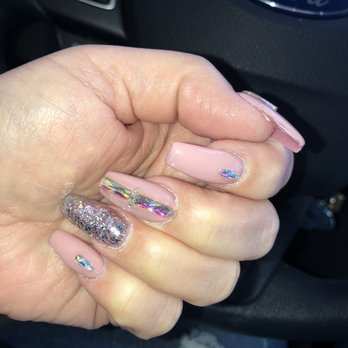 Mandy Q Nails Art - Pink with lots of bling!! - Nail Salons Near Me - Carlsbad, California Mandy Q Nails Art - Pink with lots of bling!! - Nail Salons Near Me - Carlsbad, California