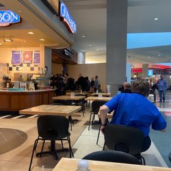 Starbucks - Storefront
