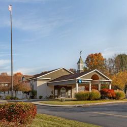 Best Western Mystic Hotel - Exterior