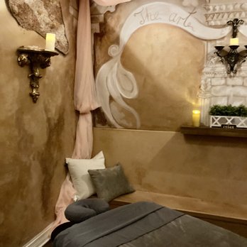 Royal Salt Cave Spa - Massage room - Day Spas Near Me - Frankfort, Illinois