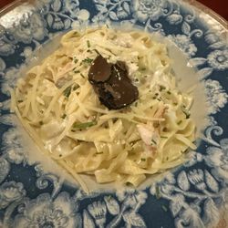 Tagliatelle al salmon and truffle