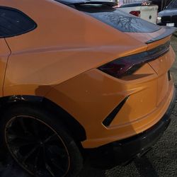 BluStreet Exotics - Lamborghini Urus