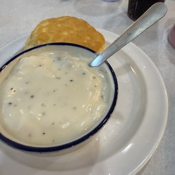Apple Barrel Cafe - Biscuit and gravy - Breakfast & Brunch Near Me - Tulsa, Oklahoma