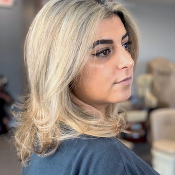 Victoria Ashton - Full babylight, treatment and haircut - Makeup Artists Near Me Victoria Ashton - Full babylight, treatment and haircut - Makeup Artists Near Me