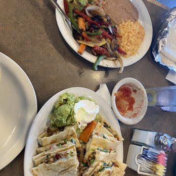 Garcia's - Veggie fajitas and quesadillas. - Mexican Near Me - San Marcos, Texas Garcia's - Veggie fajitas and quesadillas. - Mexican Near Me - San Marcos, Texas