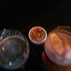 Esquina Taki - Ricas cervezas artesanales tiradas