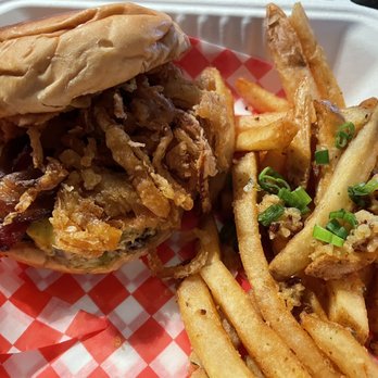 Burger Republic - Tennessee burger and garlic fries - Burgers Near Me - Mt. Juliet, Tennessee Burger Republic - Tennessee burger and garlic fries - Burgers Near Me - Mt. Juliet, Tennessee