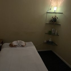 Royal Massage