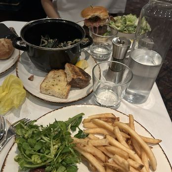 Old Ebbitt Grill - Bars Near Me - Washington, DC, District of Columbia