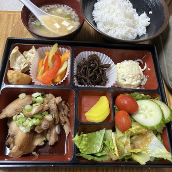 Yama - Chefs special teriyaki chicken - so much food, so yummy. - Japanese Near Me - Morgantown, West Virginia