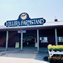 Keller’s Farmstand - Front of the store