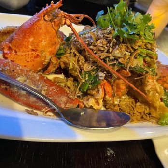 Lam's Kitchen - Lobster - Chinese Near Me - Matthews, North Carolina Lam's Kitchen - Lobster - Chinese Near Me - Matthews, North Carolina