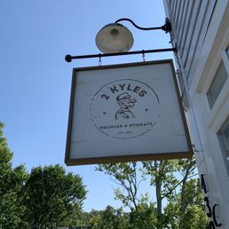 Sign for restaurant Sign for restaurant