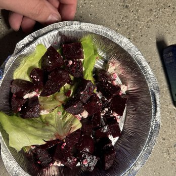 La Marea - Same , minimal lettuce, like 4/5 pieces. Barely a crumble of goat cheese. - Italian Near Me - Old Saybrook, Connecticut