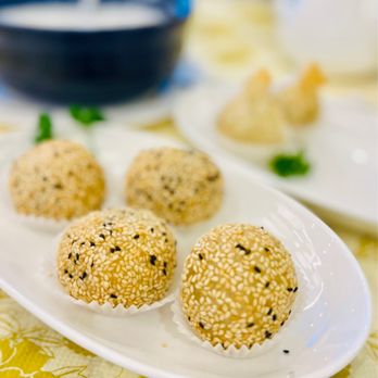 New Century Restaurant - Fried ball with black sesame filling - Dim Sum Near Me - Markham, Ontario