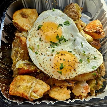 House - Brisket & Cheddar Skillet - Sandwiches Near Me - Media, Pennsylvania House - Brisket & Cheddar Skillet - Sandwiches Near Me - Media, Pennsylvania