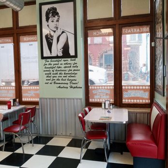 Boom-a-rang Diner - Decor - American Near Me - Guthrie, Oklahoma Boom-a-rang Diner - Decor - American Near Me - Guthrie, Oklahoma