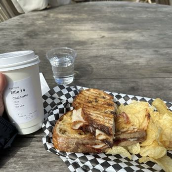 Superbloom - Coffee & Tea Near Me - San Diego, California Superbloom - Coffee & Tea Near Me - San Diego, California