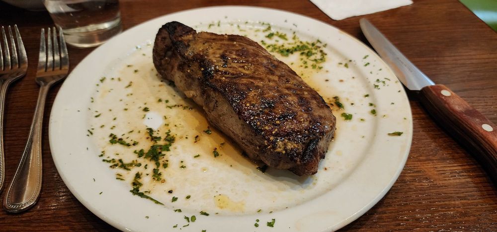Carmine's Steak House