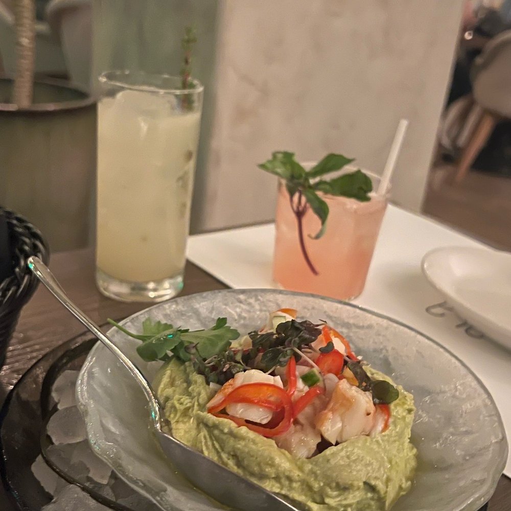 Aba Miami - Bal Harbour - Avocado Hummus w/ Maine Lobster - Mediterranean Near Me - Bal Harbour, Florida