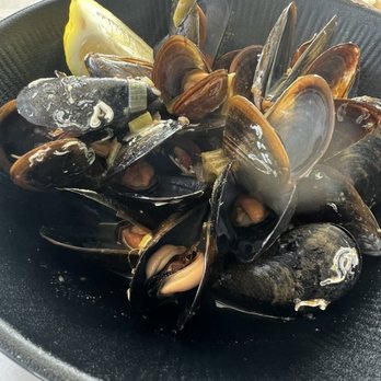 Mena - Mussels for the second appetizer - Mediterranean Near Me - Dénia, A Mena - Mussels for the second appetizer - Mediterranean Near Me - Dénia, A