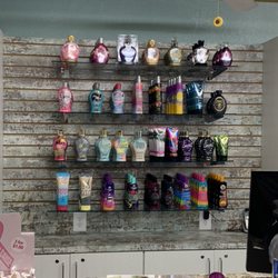 Jamaica Me Dark - Only part of our tanning lotion selection