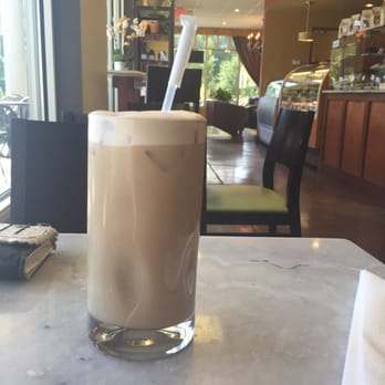 Dulce Cafe - Iced Chai Latte - Coffee & Tea Near Me - Durham, North Carolina