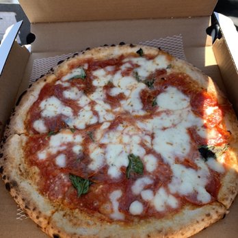 Oakfire - Diavolo - Pizza Near Me - Lake Geneva, Wisconsin Oakfire - Diavolo - Pizza Near Me - Lake Geneva, Wisconsin