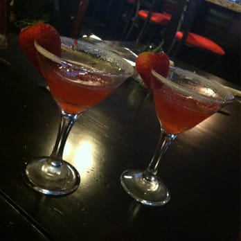El Tarasco Restaurant Mooney - OMG ... This is the "Strawberry Martini" ... can you say, D-lish-us?!" - Mexican Near Me - Visalia, California El Tarasco Restaurant Mooney - OMG ... This is the "Strawberry Martini" ... can you say, D-lish-us?!" - Mexican Near Me - Visalia, California