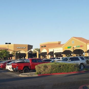 Apple Valley Commons - Shopping Centers Near Me - Apple Valley, California