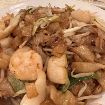 Great Eastern Restaurant - 78. SEAFOOD chowfun - Dim Sum Near Me - San Francisco, California