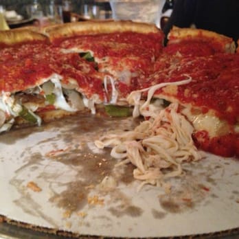 Giordano's - Pizza Near Me - Chicago, Illinois