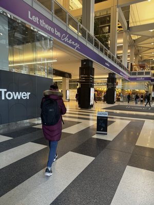 Ogilvie Transportation Center by null