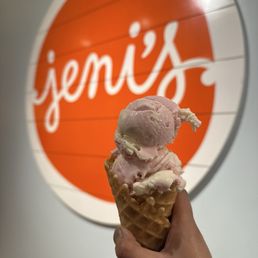 White Chocolate Peppermint Ice Cream White Chocolate Peppermint Ice Cream