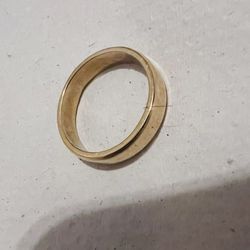 Jerry's Pawn - Gold rings