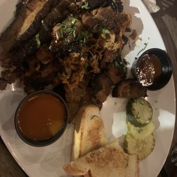 El Camino Real - Bbq plate - Barbeque Near Me - Philadelphia, Pennsylvania El Camino Real - Bbq plate - Barbeque Near Me - Philadelphia, Pennsylvania