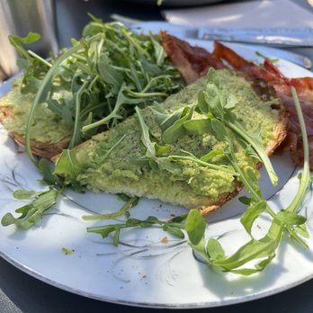 Honey Hill Cafe - Avocado toast with a side of bacon - Cafes Near Me - Denver, Colorado