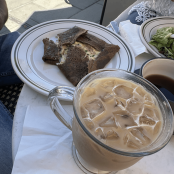 Cafe Cache - Iced Vanilla Latte - Breakfast & Brunch Near Me - Marina del Rey, California Cafe Cache - Iced Vanilla Latte - Breakfast & Brunch Near Me - Marina del Rey, California