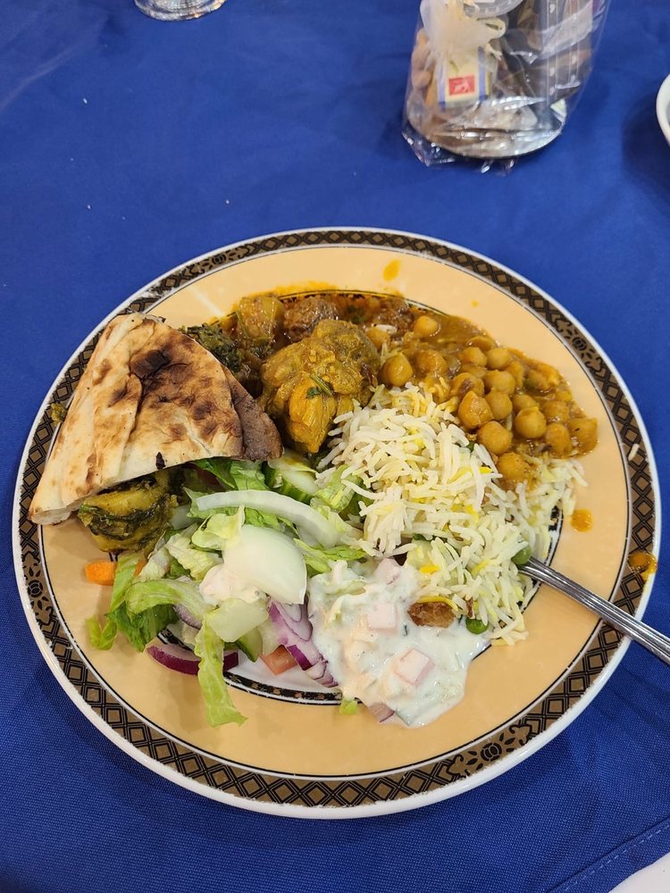 CHAUHANS INDIA GRILL HOUSE & BANQUET Updated October 2024 59 Photos