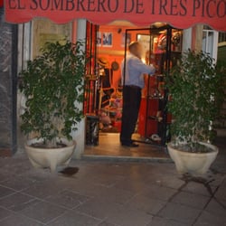 El Sombrero de Tres Picos