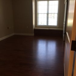 WindsorMeade Williamsburg - Room in Manchester neighborhood
