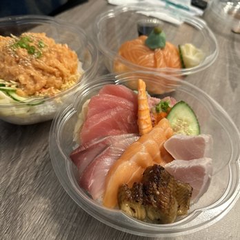 Fremont Bowl - Chirashi, salmon don, Volcano Don - Japanese Near Me - Seattle, Washington