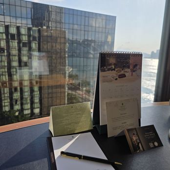 九龍香格里拉大酒店 - Good morning Hong Kong September 30, 2026 - Hotels Near Me - Hong Kong, HK