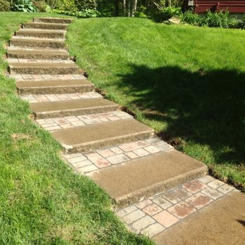 Greenwave Landscape Design Services - steps leading to a house - Landscaping Near Me Greenwave Landscape Design Services - steps leading to a house - Landscaping Near Me